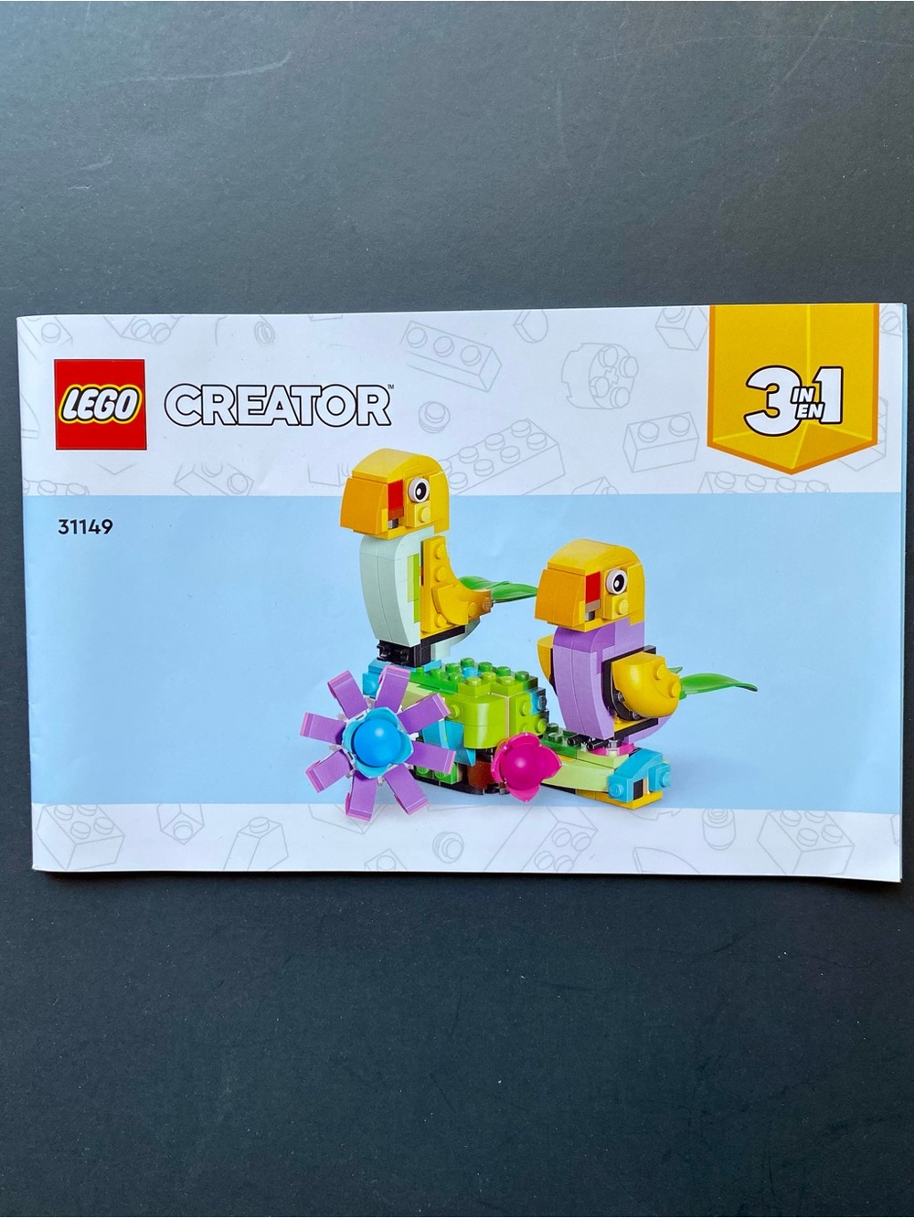 Lego 31149 Creator 3 in 1 Flowers in Watering Can Set - Picture 5 of 7